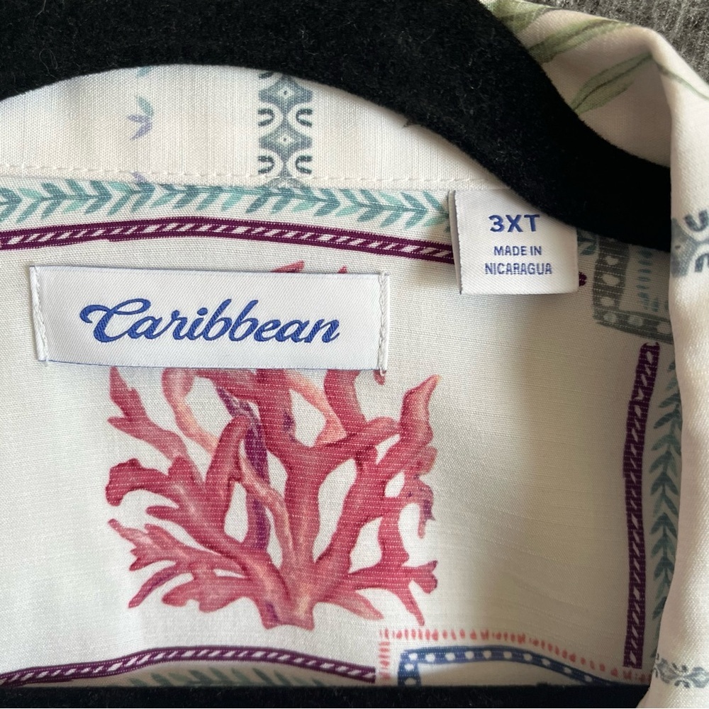 Caribbean Men's Sealife Tile Print Front Button Short Sleeve - Picture 5 of 10